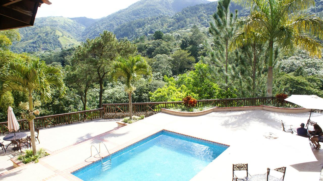 Hotel Rancho La Aurora Харабакоа Экстерьер фото
