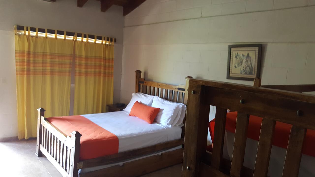 Hotel Rancho La Aurora Харабакоа Экстерьер фото